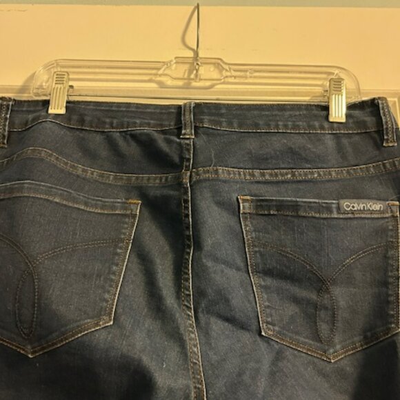 Women's Calvin Klein Power Stretch Straight Leg Jeans, Size 12 - Picture 5 of 5